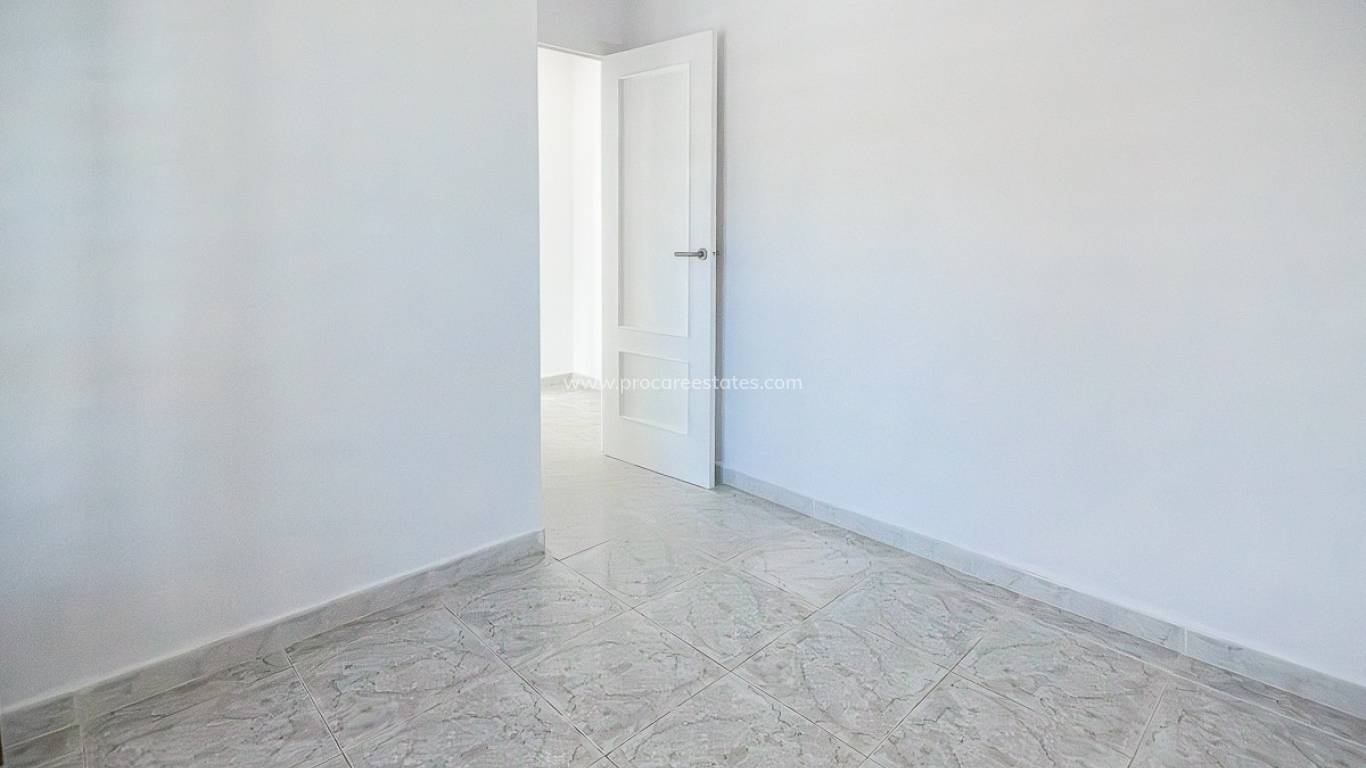 Resale - Town house - San Miguel de Salinas