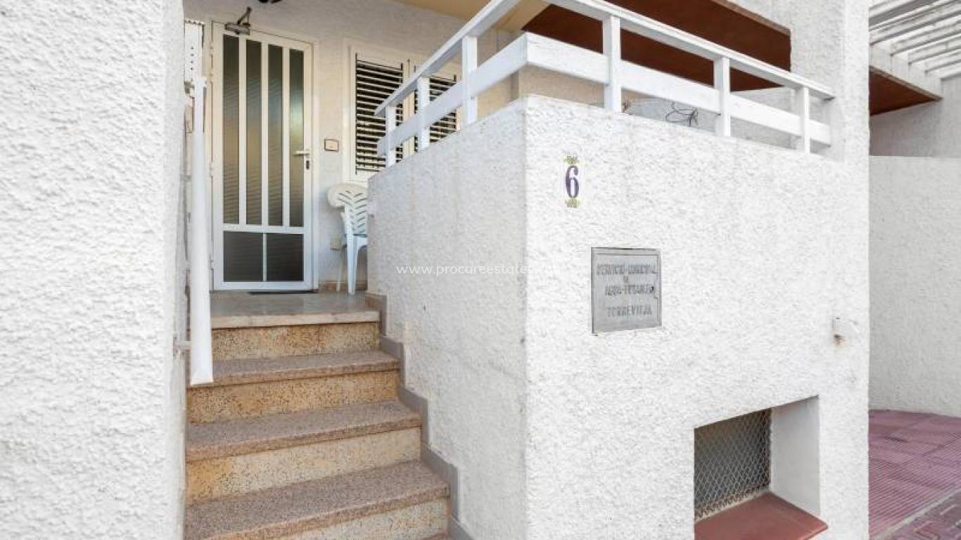 Resale - Town house - Torrevieja - Acequion