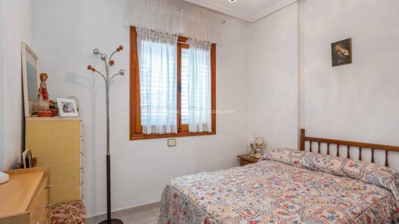 Resale - Town house - Torrevieja - Acequion