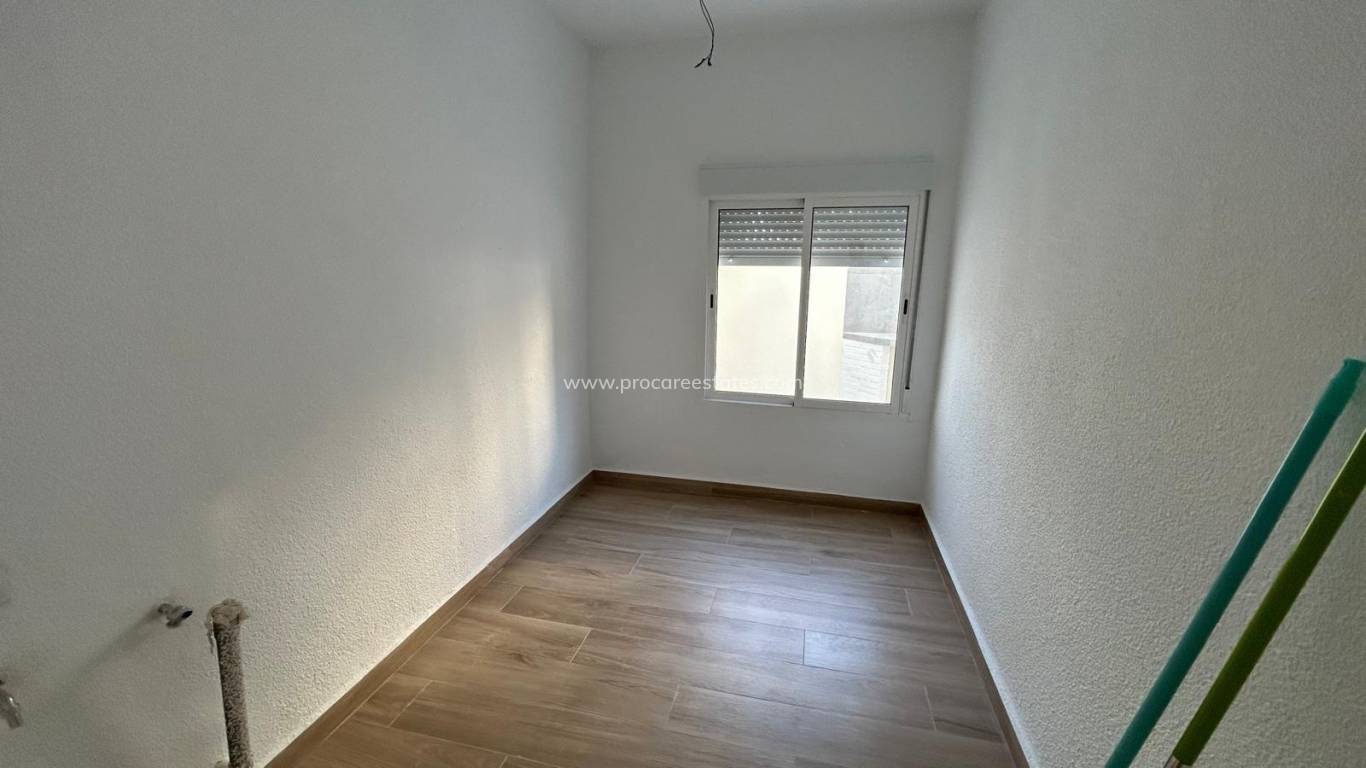 Resale - Town house - Torrevieja - Acequion