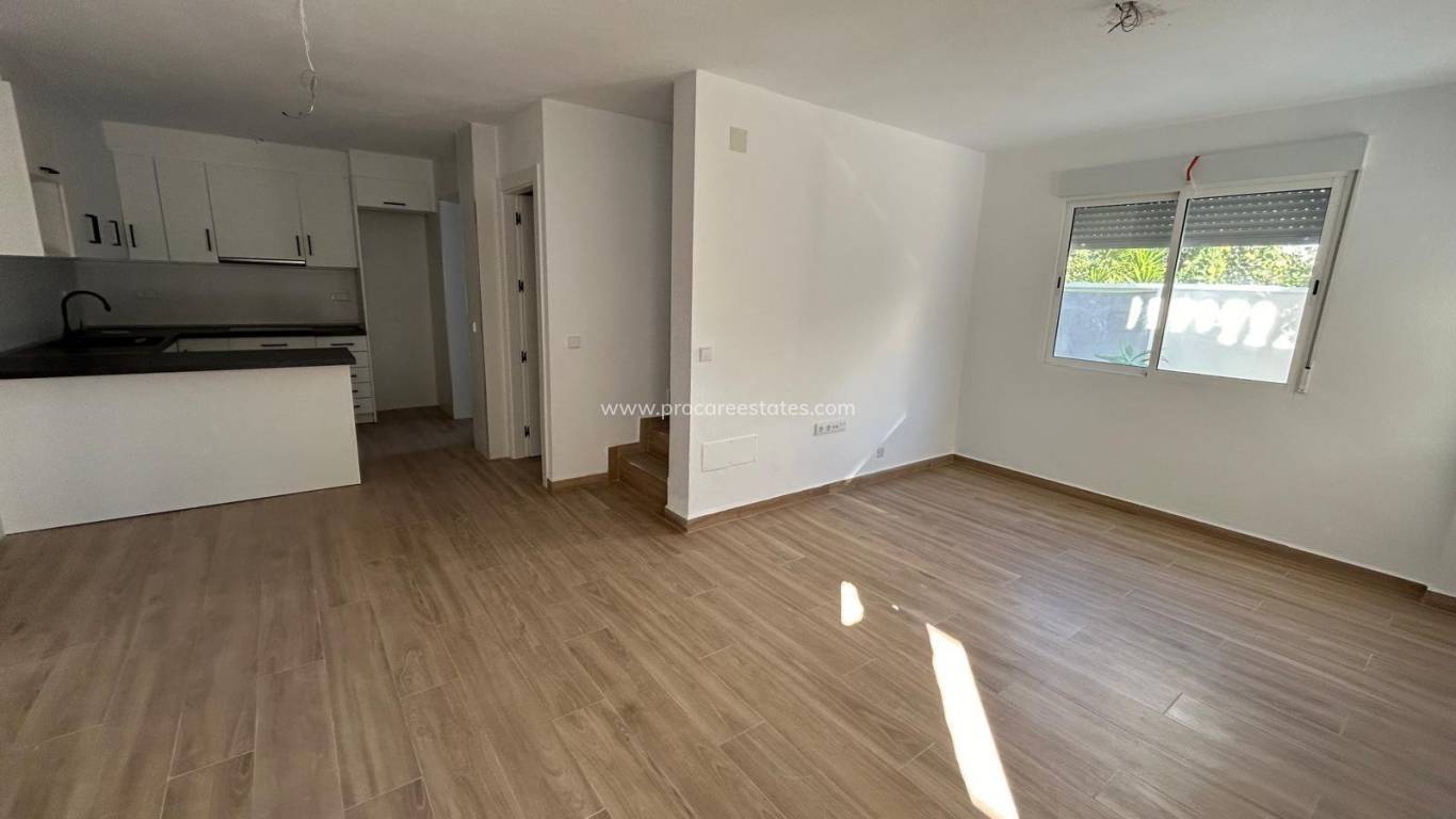 Resale - Town house - Torrevieja - Acequion