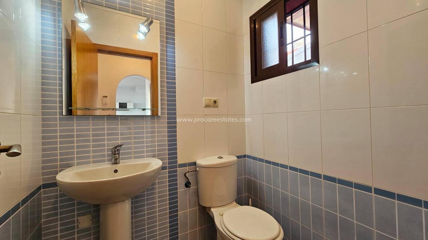 Resale - Town house - Torrevieja - Aguas Nuevas