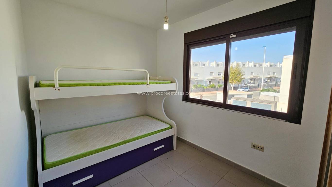 Resale - Town house - Torrevieja - Aguas Nuevas