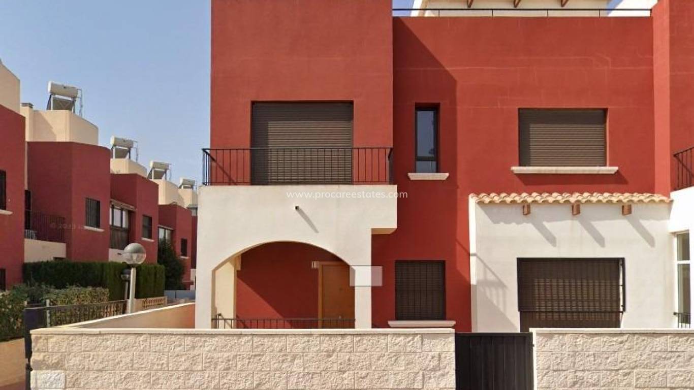 Resale - Town house - Torrevieja - Aguas Nuevas