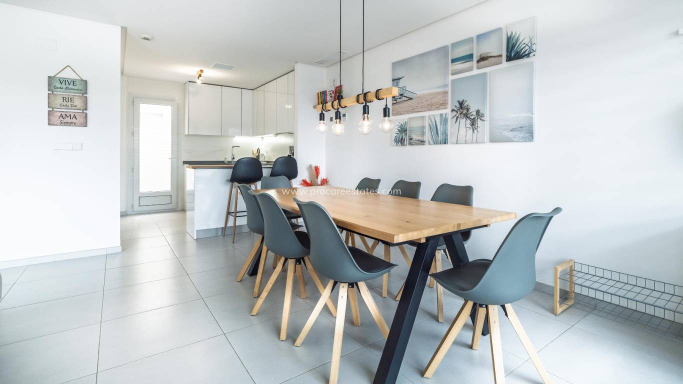 Resale - Town house - Torrevieja - Aguas Nuevas