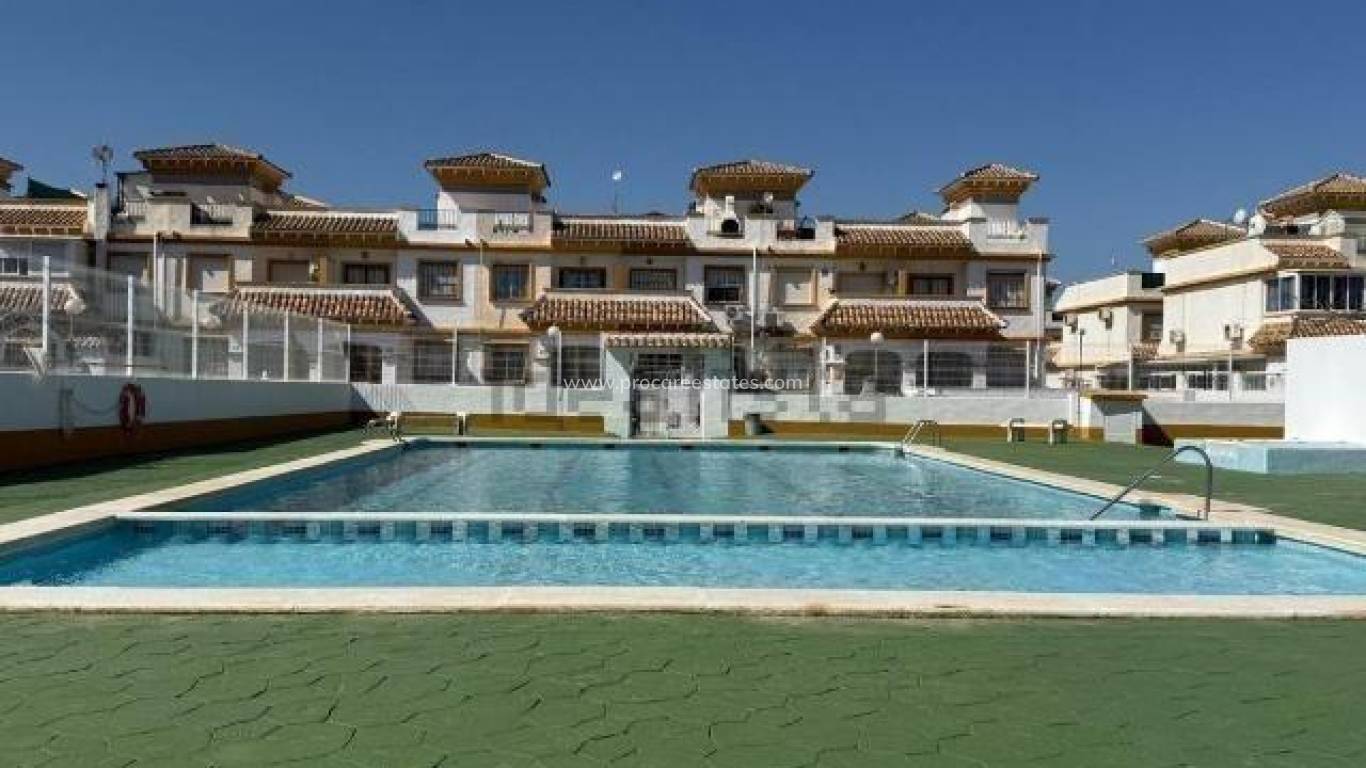 Resale - Town house - Torrevieja - Carrefour Area