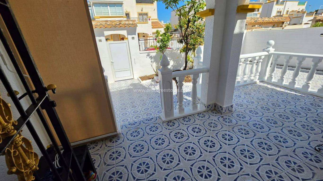 Resale - Town house - Torrevieja - Carrefour Area