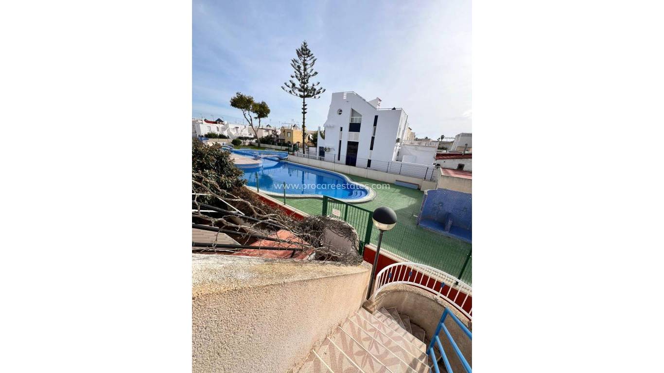 Resale - Town house - Torrevieja - Doña ines