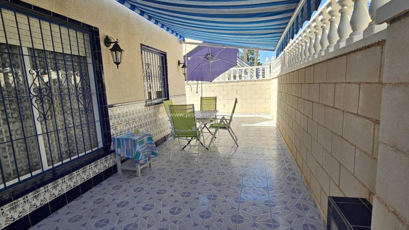 Resale - Town house - Torrevieja - Doña ines