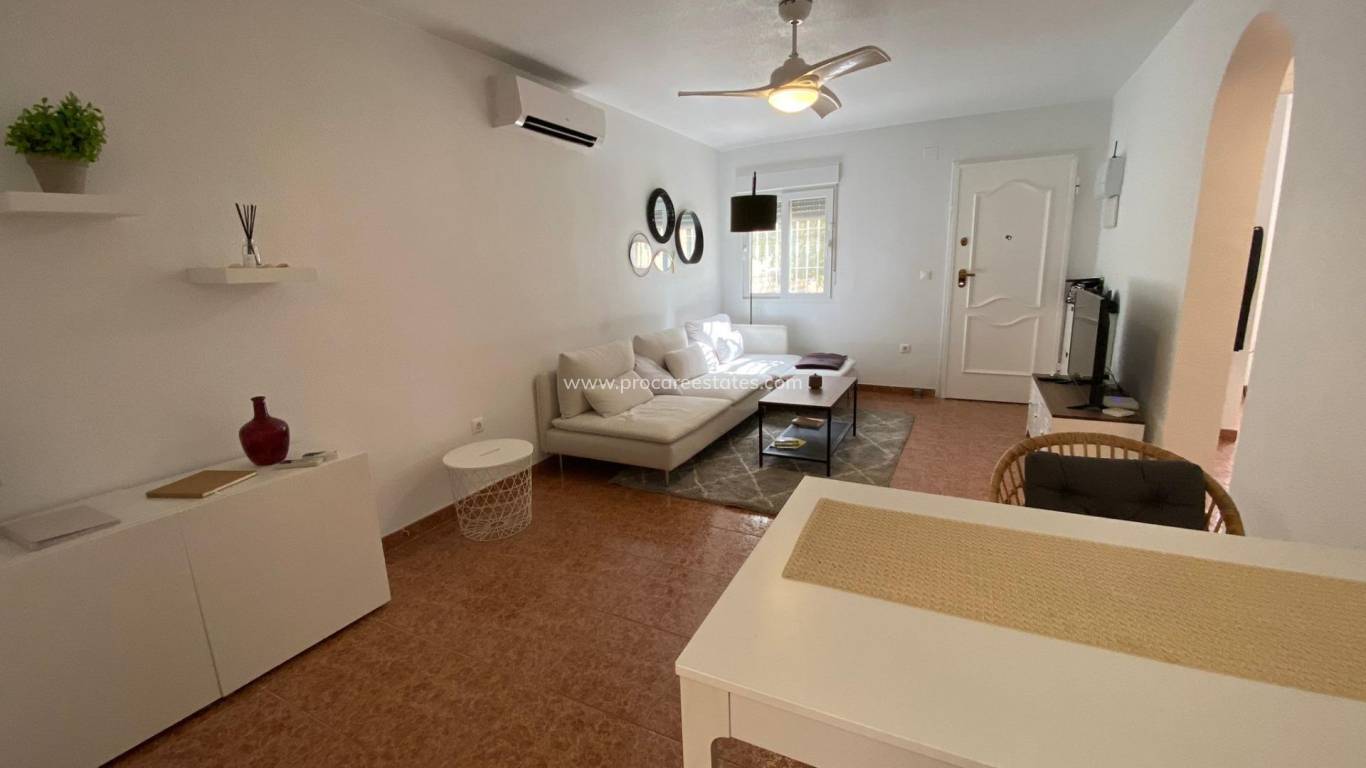 Resale - Town house - Torrevieja - El Chaparral