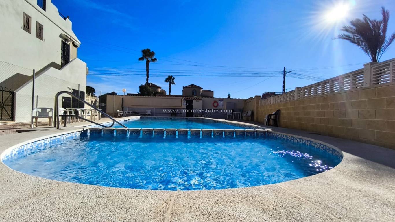 Resale - Town house - Torrevieja - El Chaparral