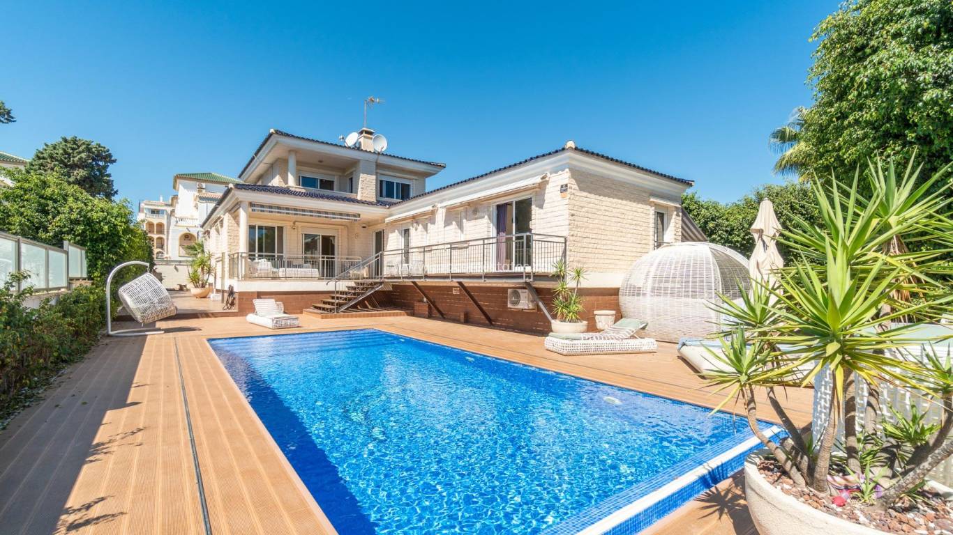 Resale - Town house - Torrevieja - La Mata