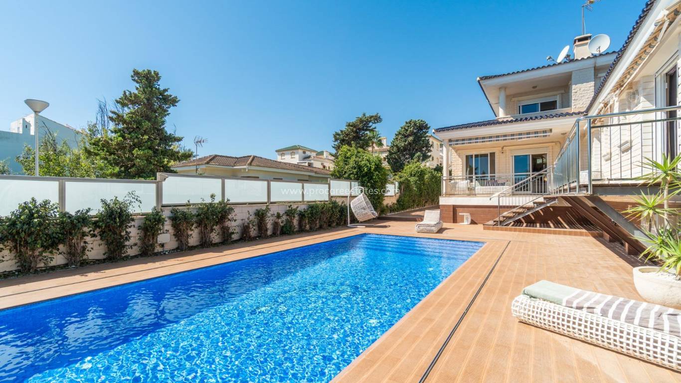 Resale - Town house - Torrevieja - La Mata