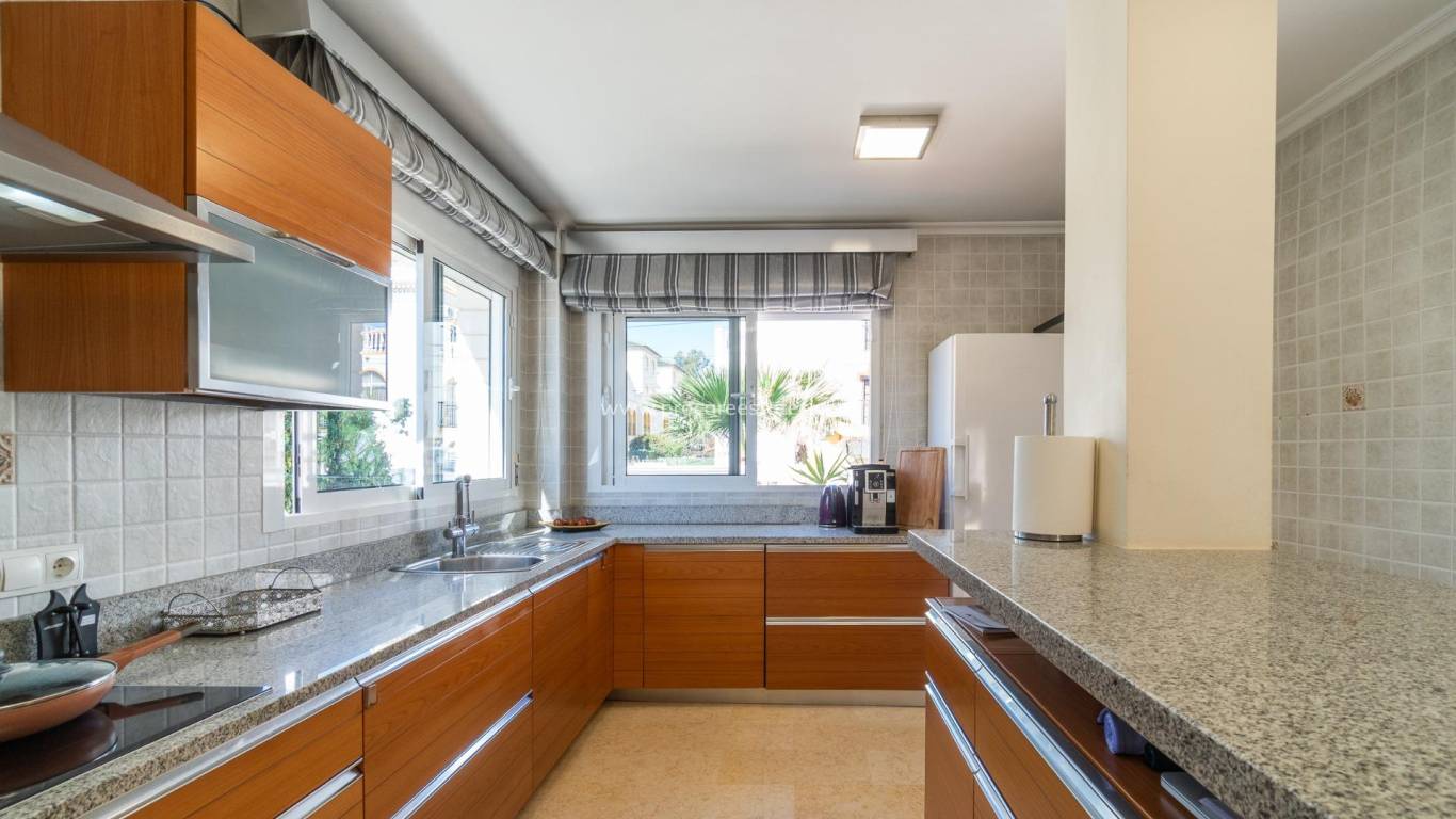 Resale - Town house - Torrevieja - La Mata