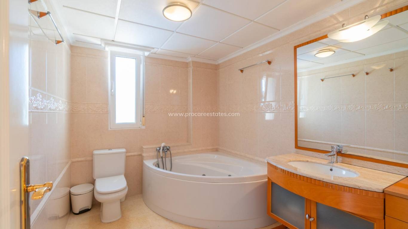 Resale - Town house - Torrevieja - La Mata