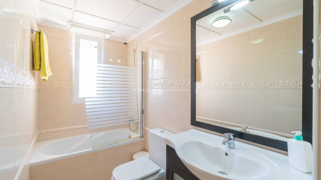 Resale - Town house - Torrevieja - La Mata