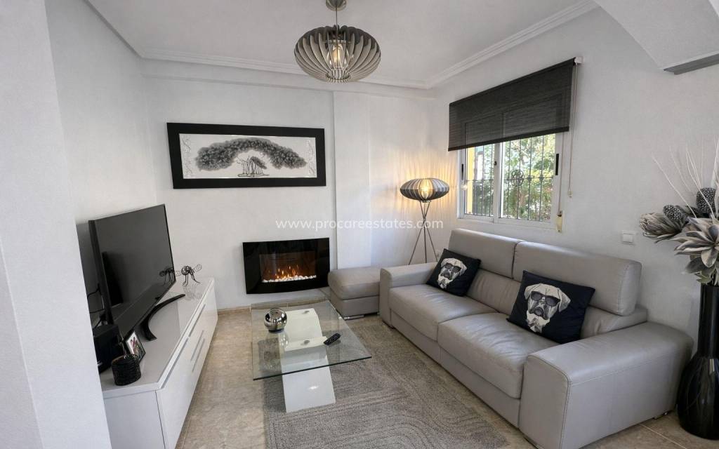 Resale - Town house - Torrevieja - La Siesta - El Salado - Torreta