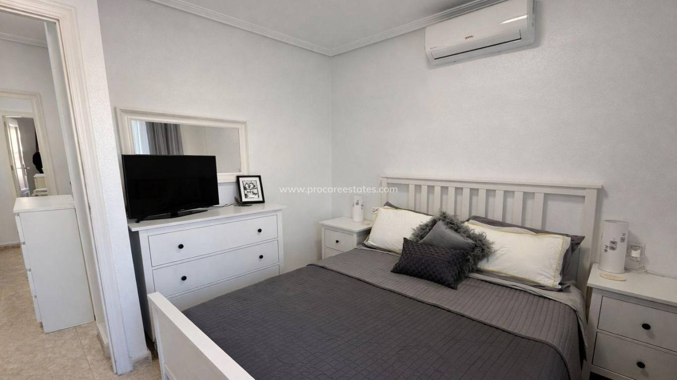 Resale - Town house - Torrevieja - La Siesta - El Salado - Torreta