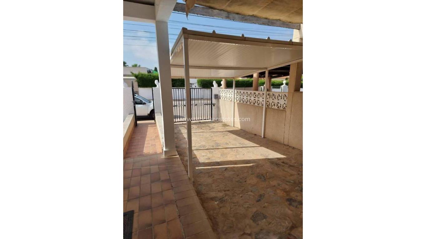 Resale - Town house - Torrevieja - La Siesta - San Luis