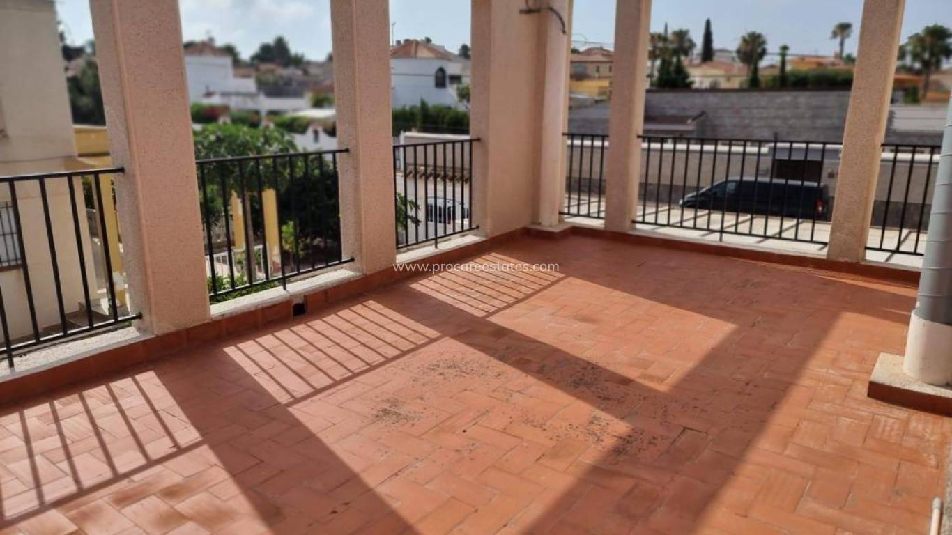 Resale - Town house - Torrevieja - La Siesta - San Luis