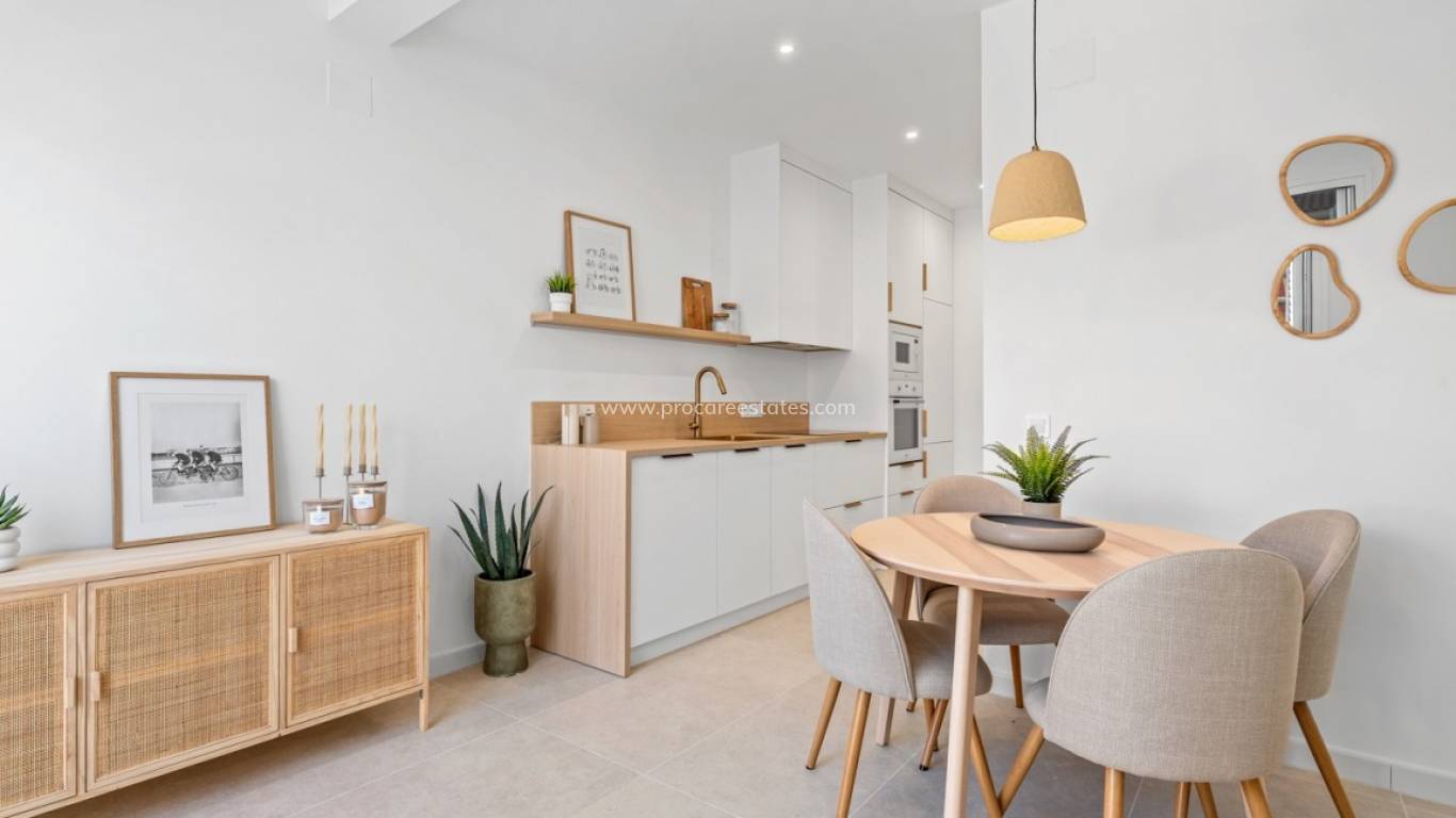 Resale - Town house - Torrevieja - La Siesta - San Luis