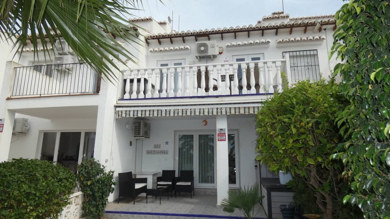 Resale - Town house - Torrevieja - Lago Jardin