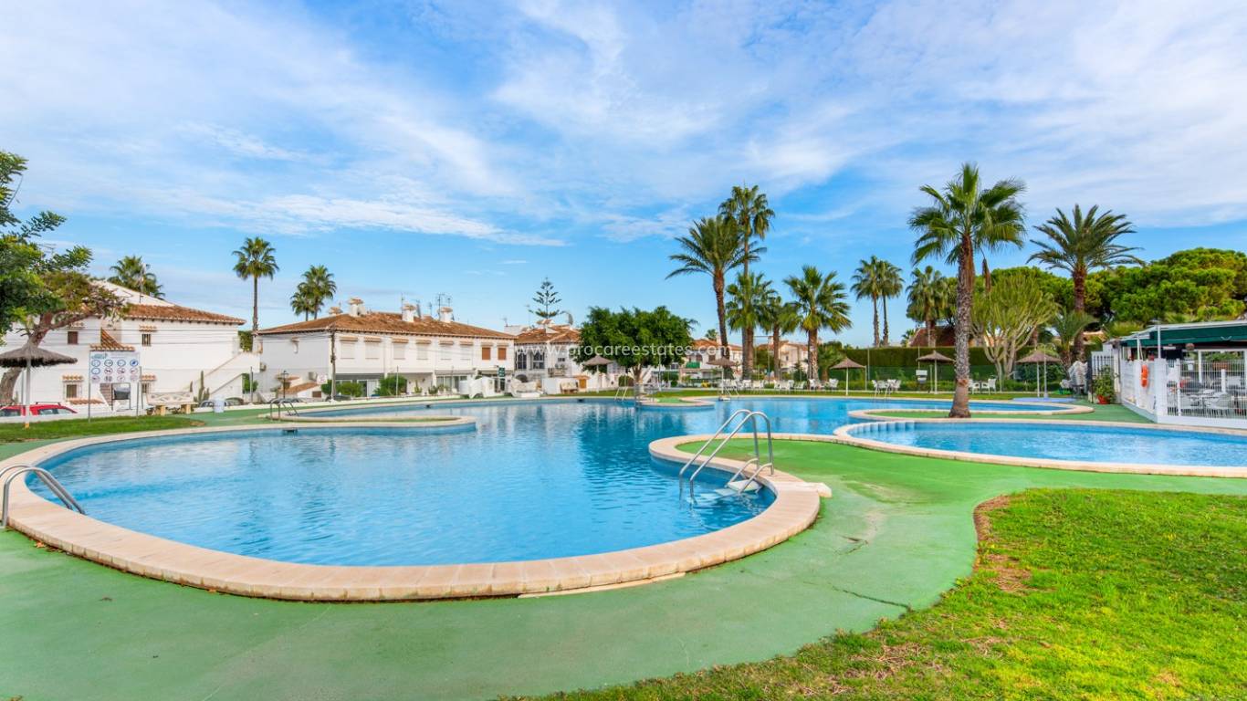 Resale - Town house - Torrevieja - Los Altos