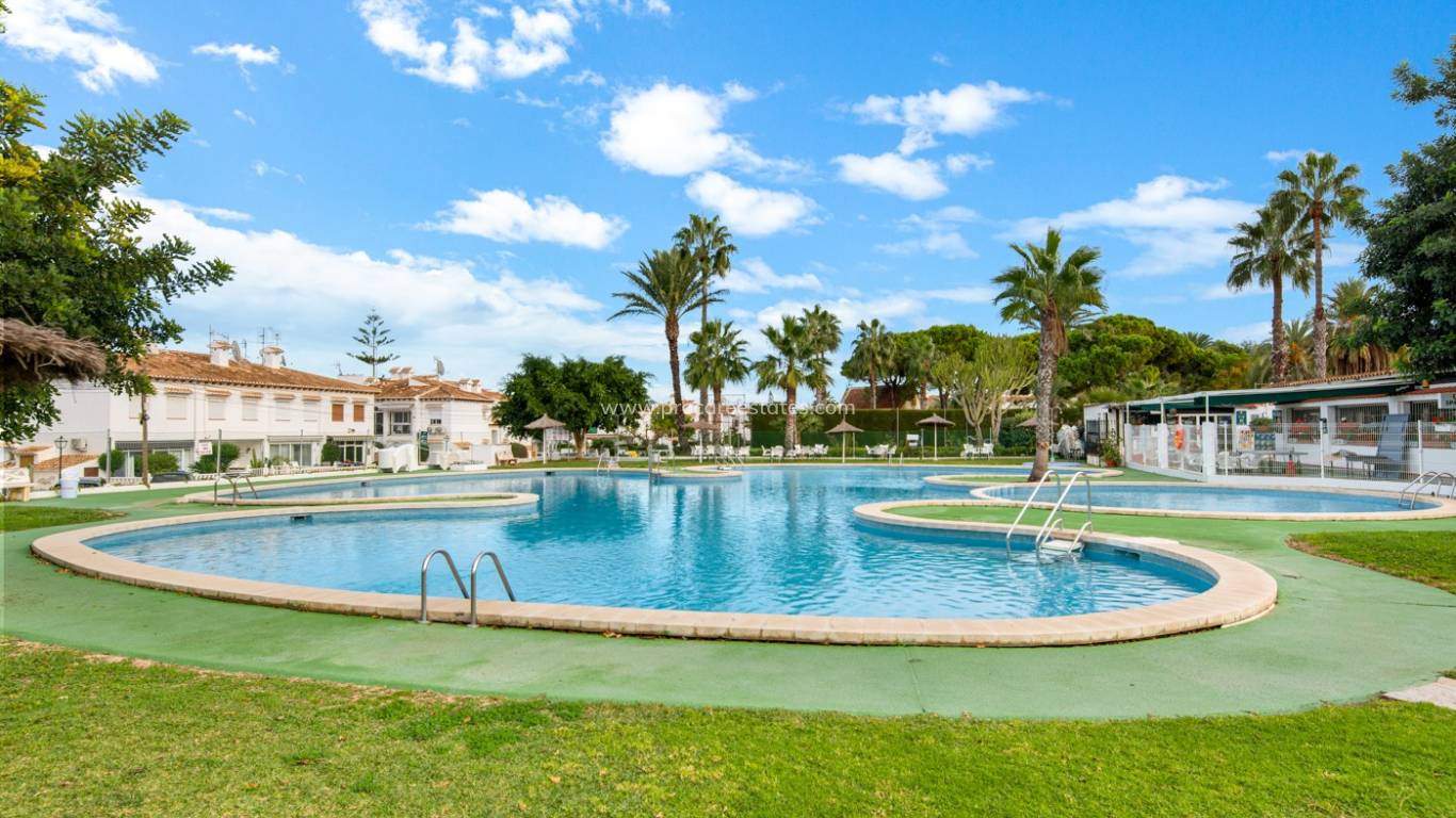 Resale - Town house - Torrevieja - Los Altos