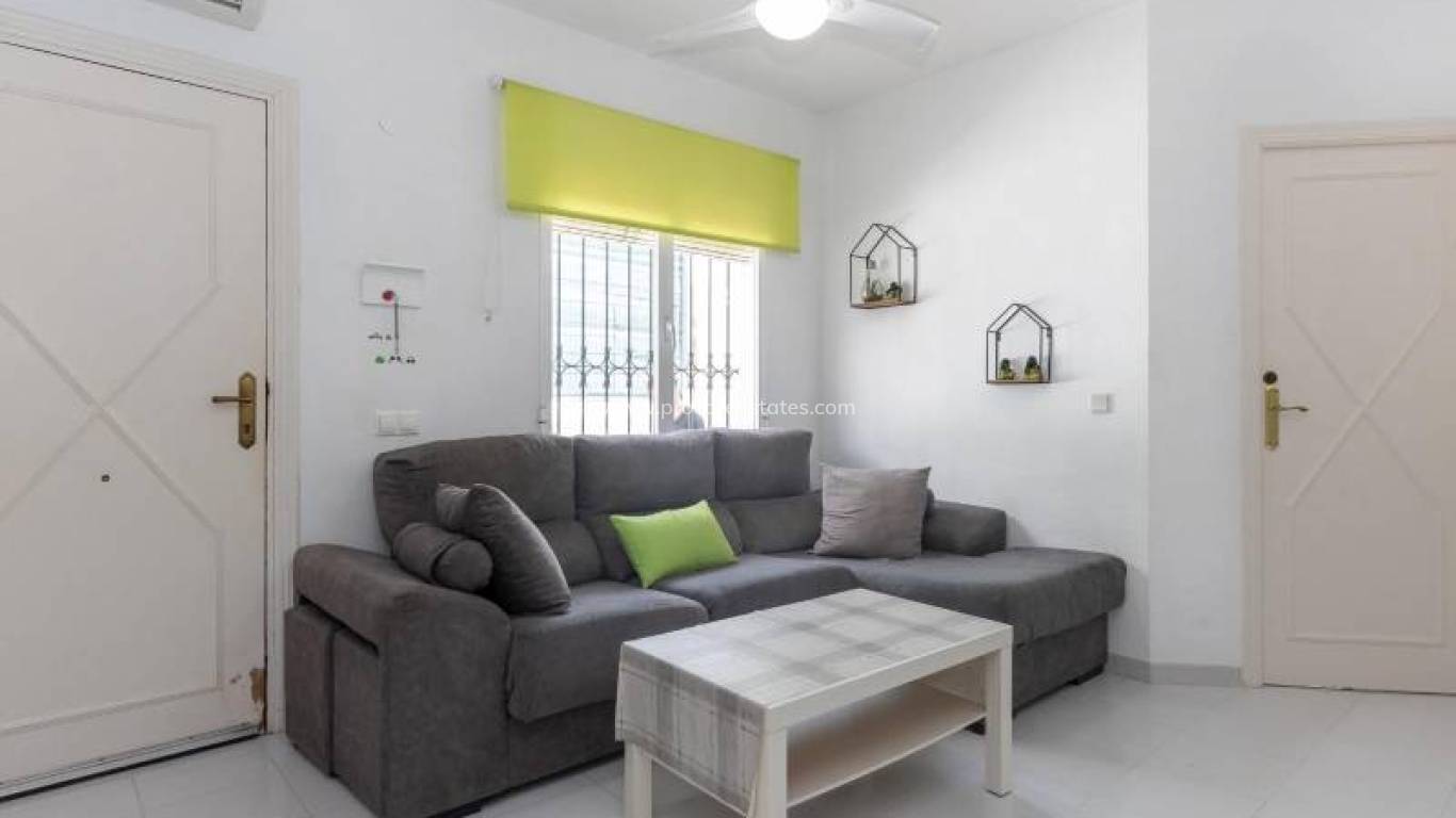 Resale - Town house - Torrevieja - Los Altos