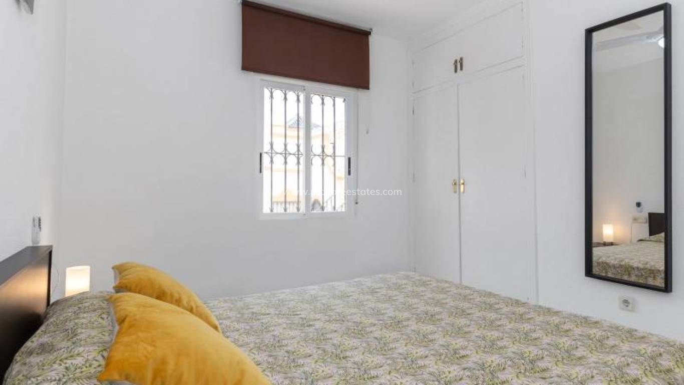 Resale - Town house - Torrevieja - Los Altos