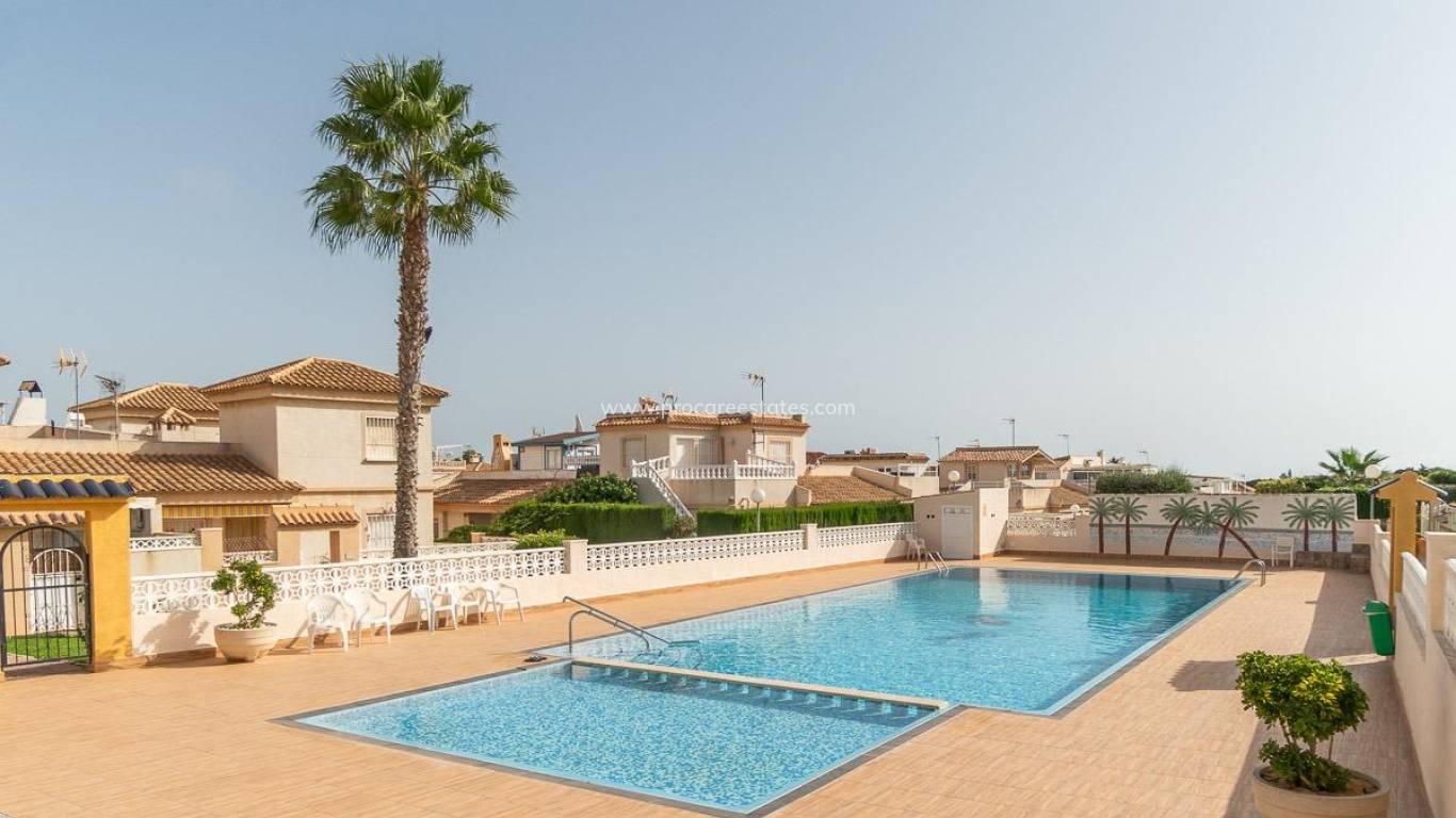 Resale - Town house - Torrevieja - Los Altos