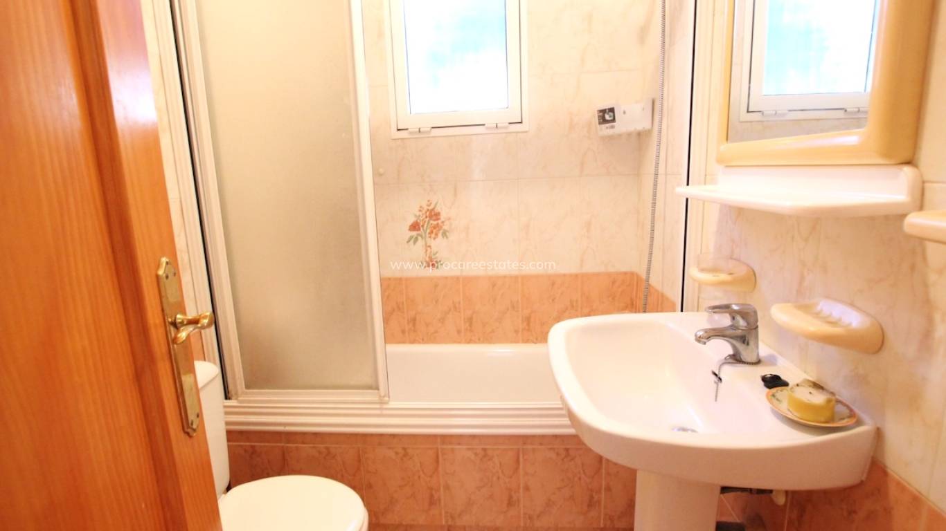 Resale - Town house - Torrevieja - Los Balcones