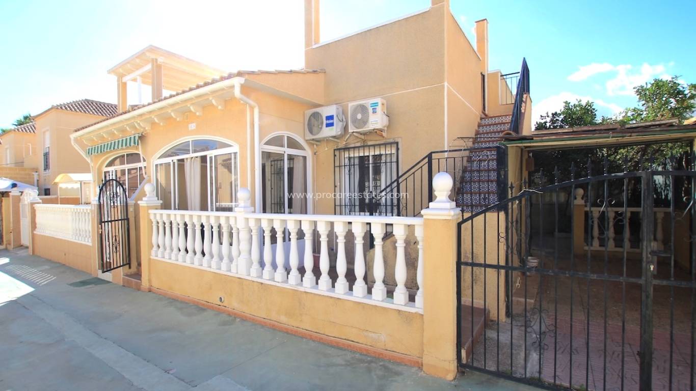 Resale - Town house - Torrevieja - Los Balcones