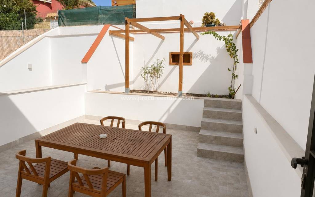 Resale - Town house - Torrevieja - Los Balcones