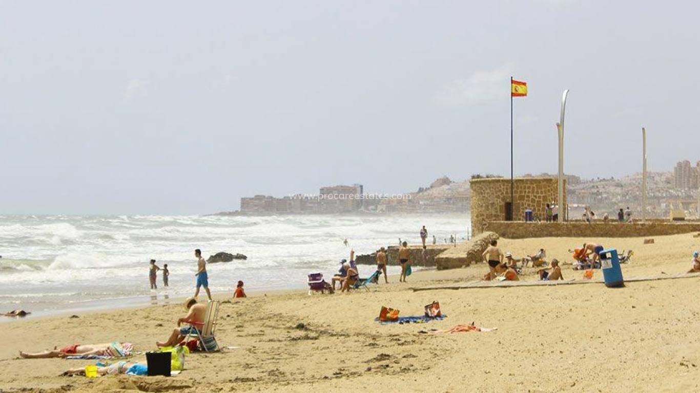 Resale - Town house - Torrevieja - Los Europeos