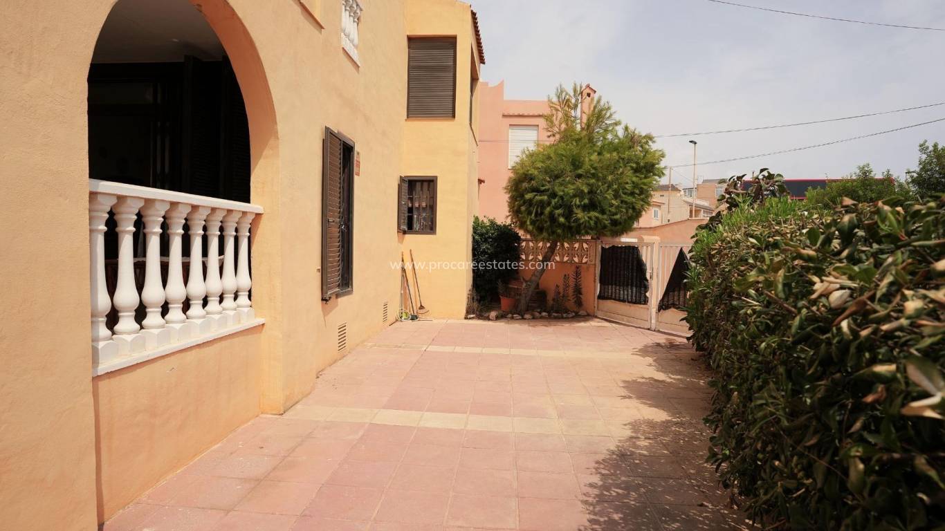 Resale - Town house - Torrevieja - Playa Los Locos