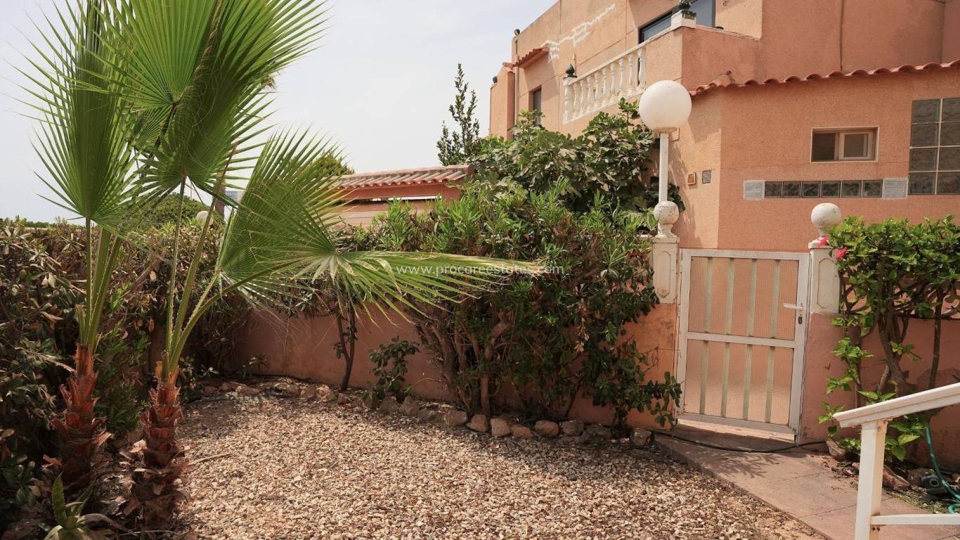 Resale - Town house - Torrevieja - Playa Los Locos