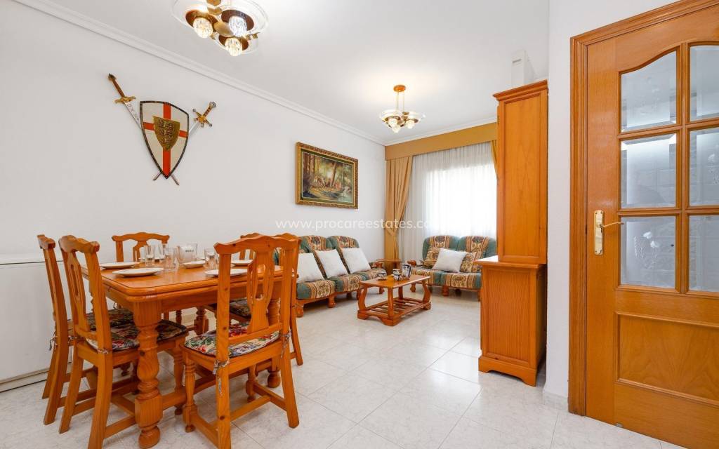 Resale - Town house - Torrevieja - Torrevieja Center