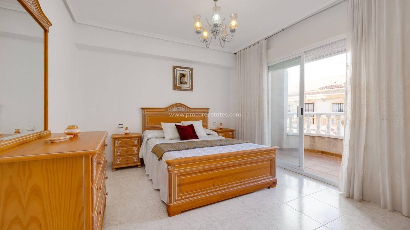 Resale - Town house - Torrevieja - Torrevieja Center