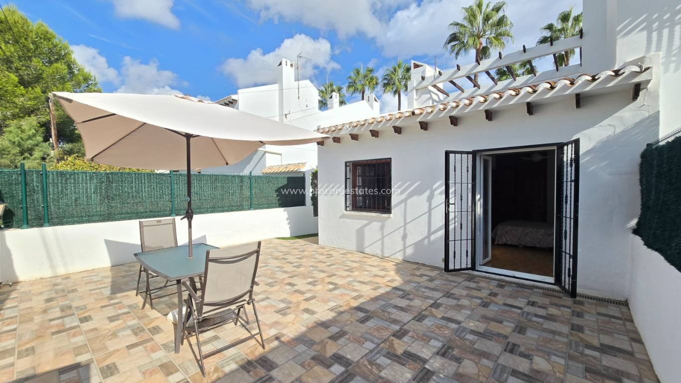 Resale - Town house - Villamartin * - Los Dolses *
