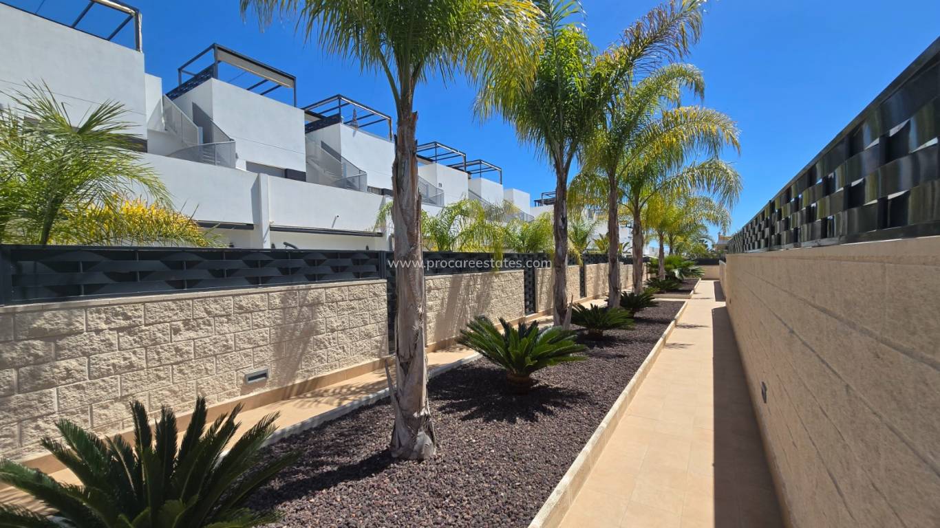 Resale - Townhouse * - Ciudad Quesada * - Doña Pepa *