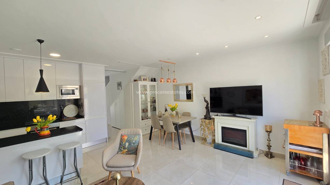 Resale - Townhouse * - Ciudad Quesada * - Doña Pepa *