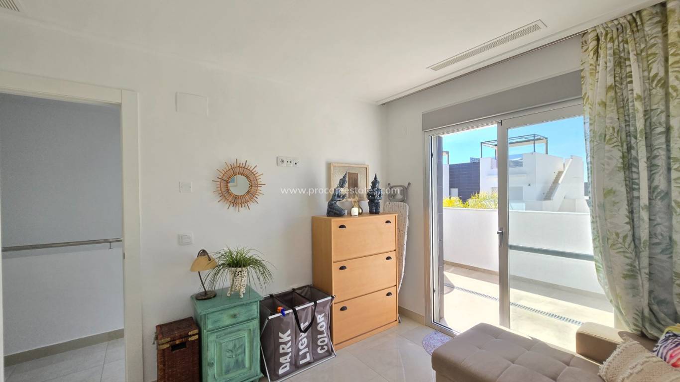 Resale - Townhouse * - Ciudad Quesada * - Doña Pepa *