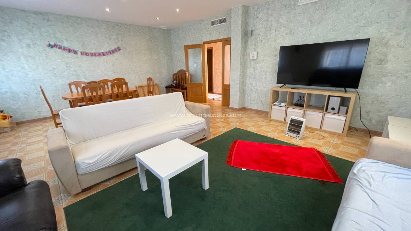 Resale - Villa - Albatera