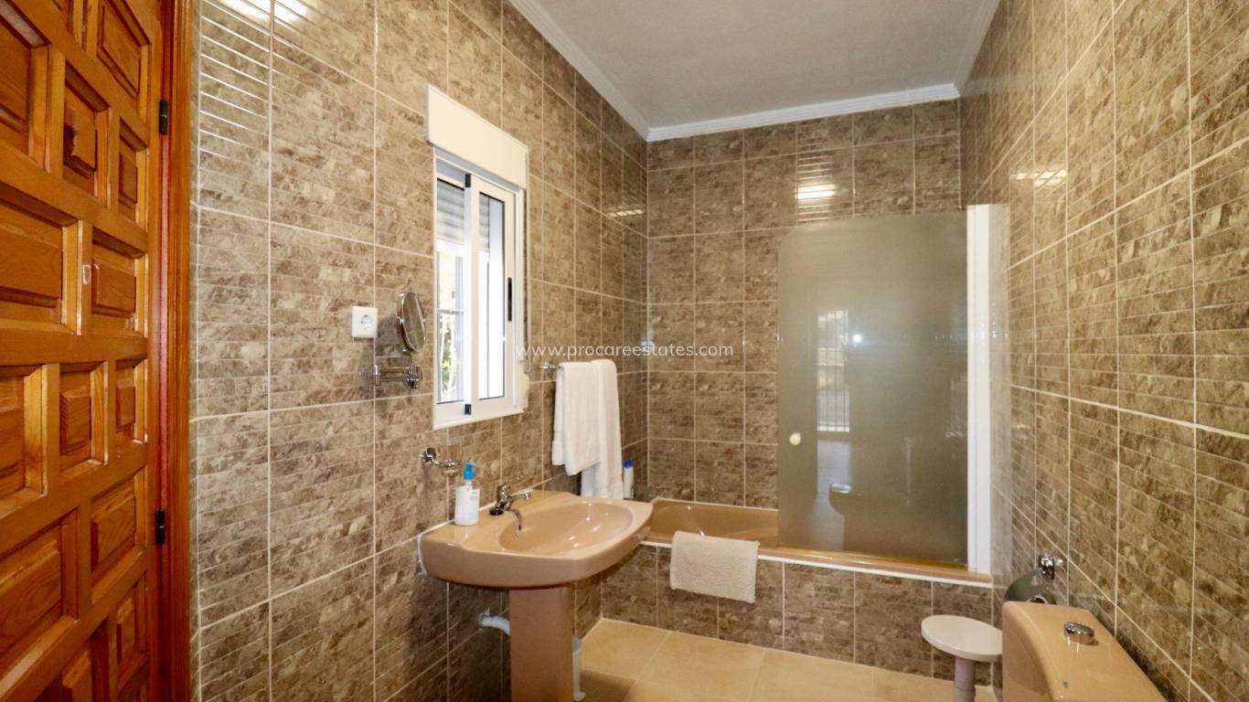 Resale - Villa - Algorfa - Castillo de montemar