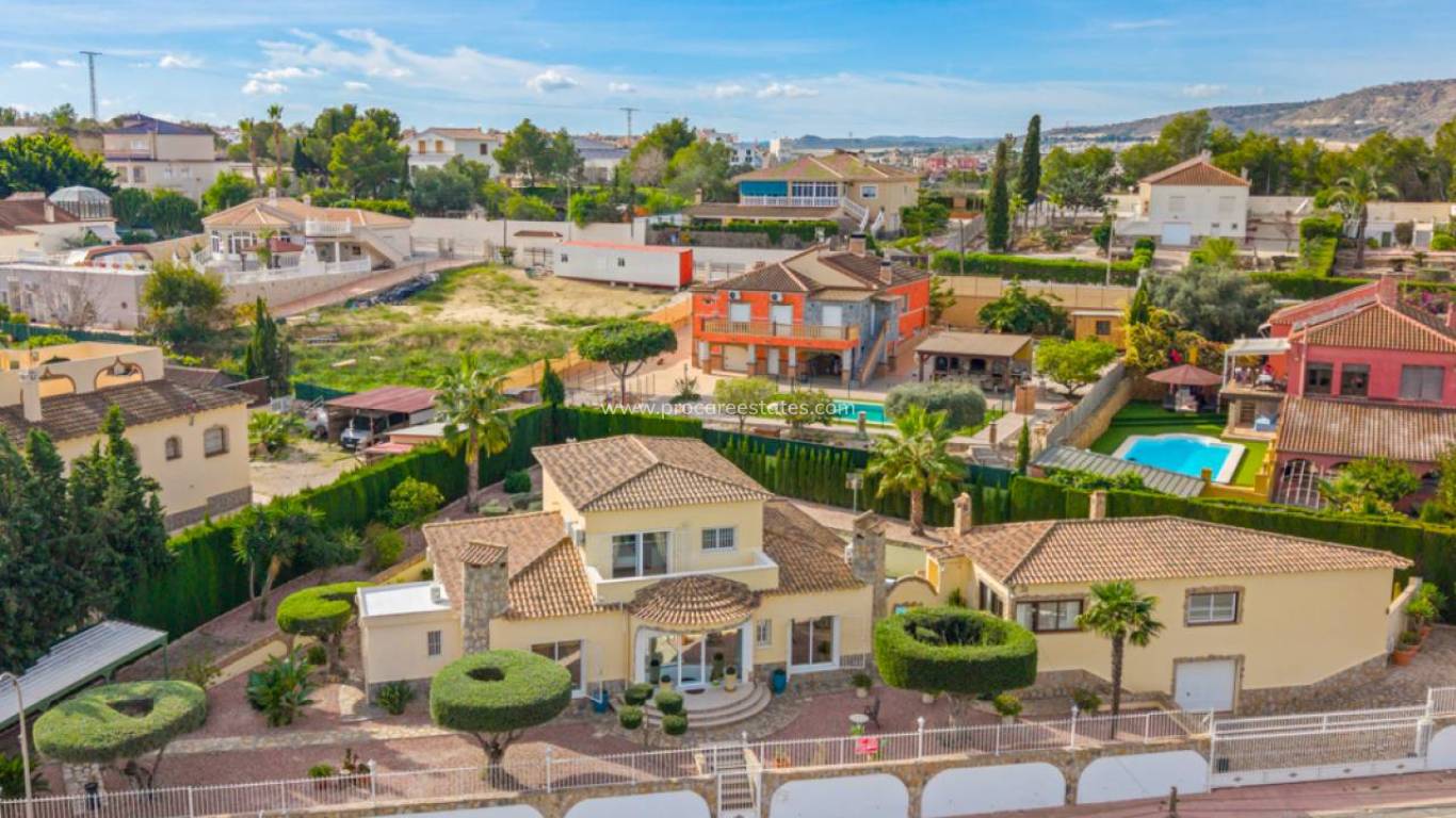 Resale - Villa - Algorfa - Castillo de montemar