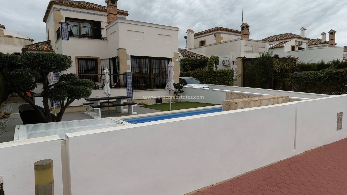 Resale - Villa - Algorfa - La Finca golf