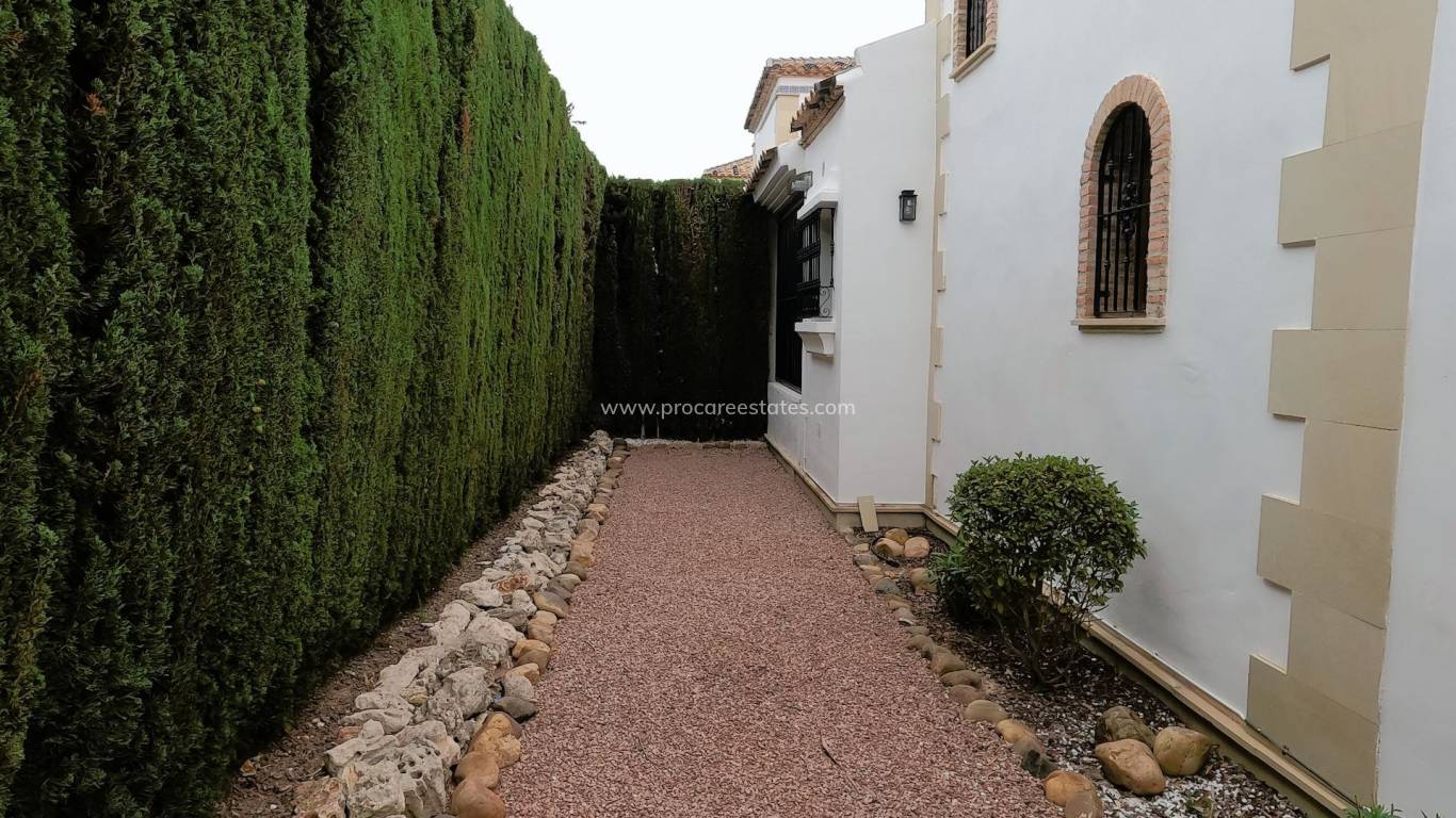 Resale - Villa - Algorfa - La Finca golf