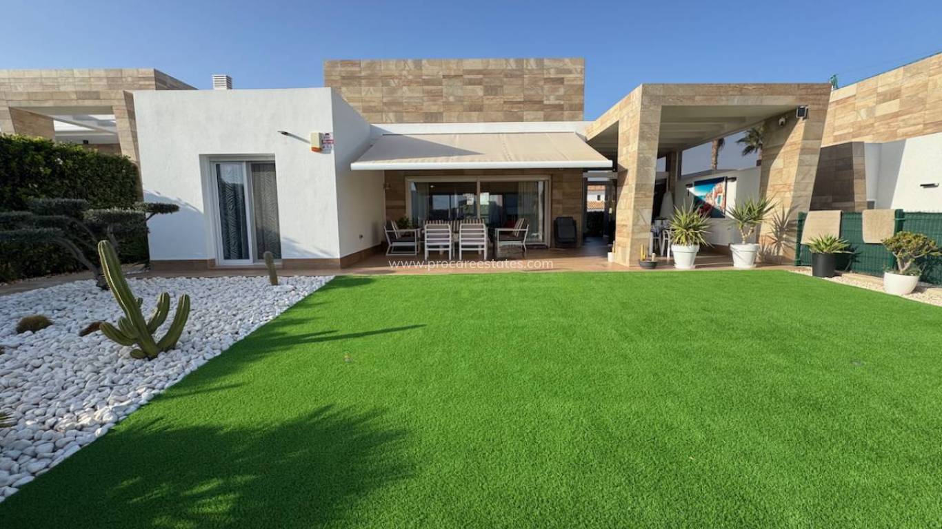 Resale - Villa - Algorfa - La Finca golf