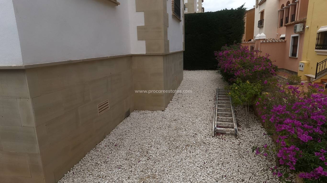 Resale - Villa - Algorfa - La Finca golf